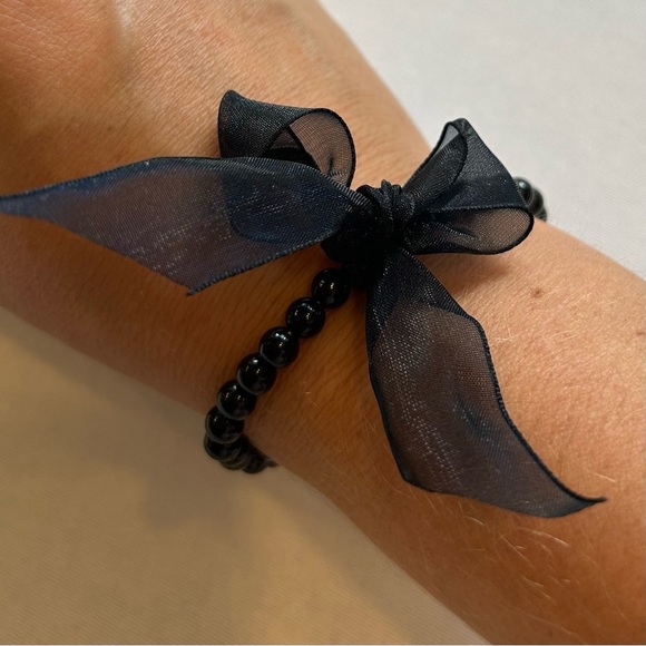 Handcrafted Black Stretchy Beaded Bracelet with Sheer Bow - Picture 2 of 4